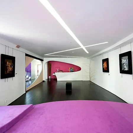 Hotel Absoluto Design