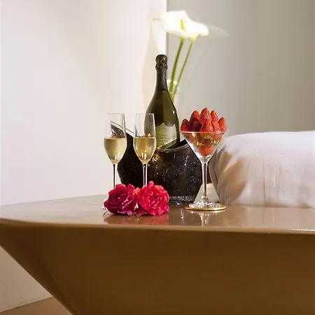 Hotel Absoluto Design 4*