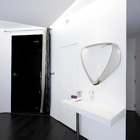 Hotel Absoluto Design 4*