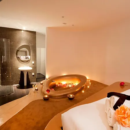 Absoluto Design Hotel 4*