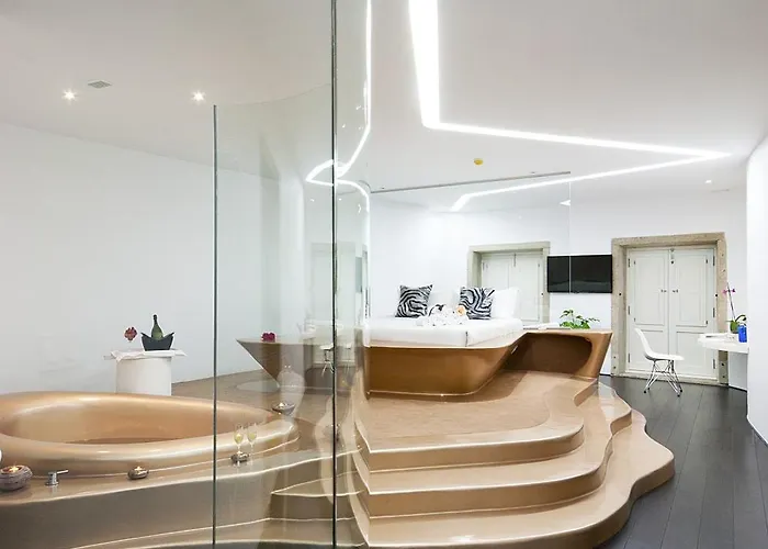 מלון Absoluto Design 4*