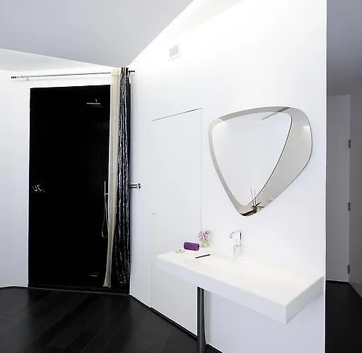 מלון Absoluto Design 4*