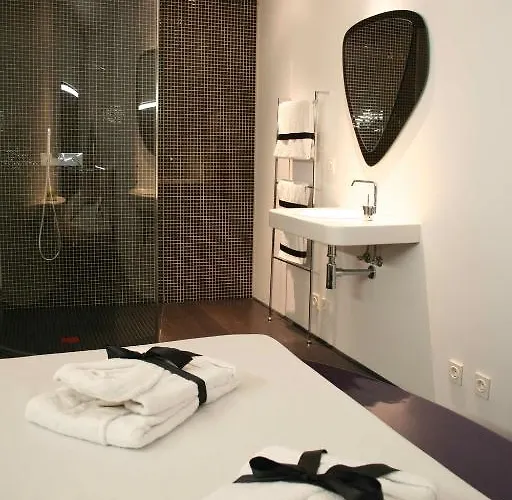 מלון Absoluto Design 4*